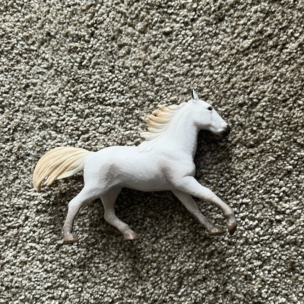 Terra By Battat Action Figure Horse Toy